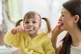 Jak čistit dětské zoubky?